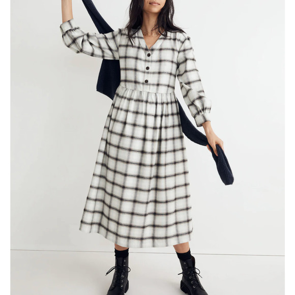 Madewell Dresses & Skirts - Madewell Flannel Button-Up Midi Dress Size 0